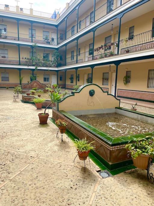 Apartamento En Triana. Севилья Экстерьер фото
