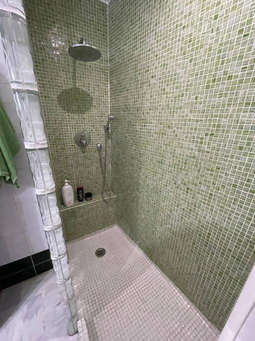 Apartamento En Triana. Севилья Экстерьер фото
